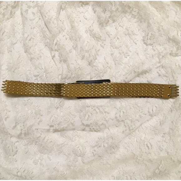 Vintage Art Deco Revival 80s Belt Gold Tone Metal Fish Scale Stretchy  26\